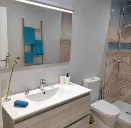 Acogedor En La Playa De * קדיז