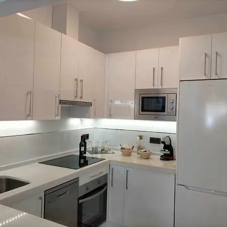 아파트 Acogedor En La Playa De *