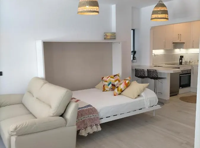 Acogedor En La Playa De 加的斯